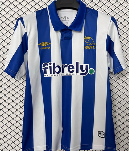 Jersey 2026/27 Sheffield Wednesday Local Manga corta Versión Fan