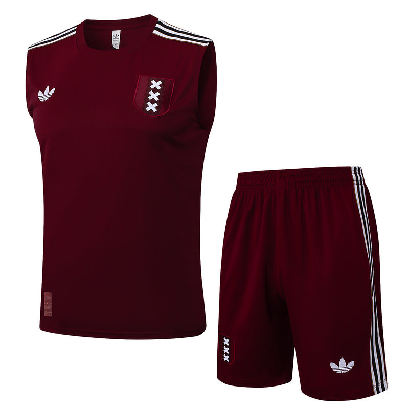conjunto entrenamiento 2025/26 ajax