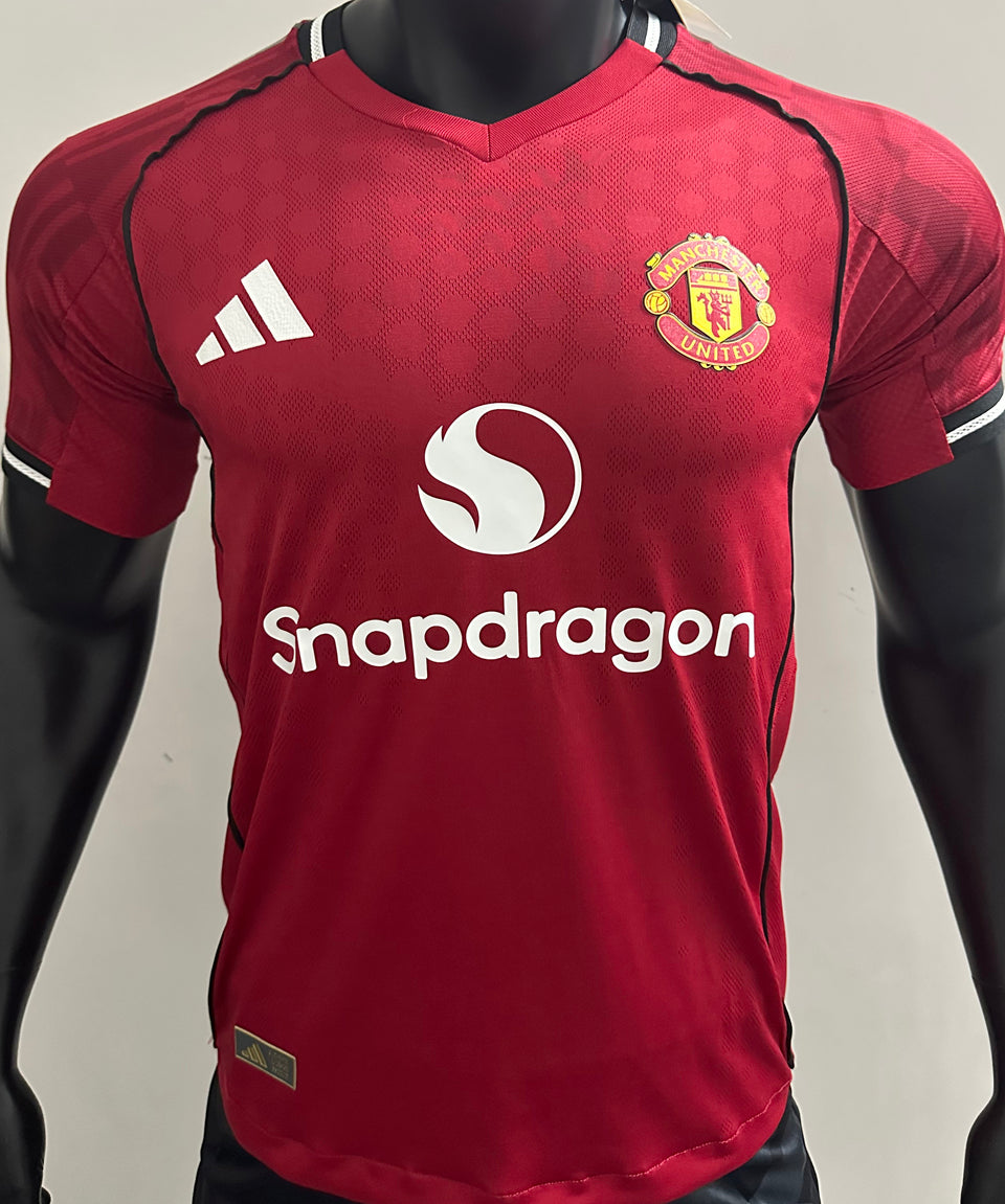 Jersey 2025/26 Manchester United Local Manga corta Versión Jugador