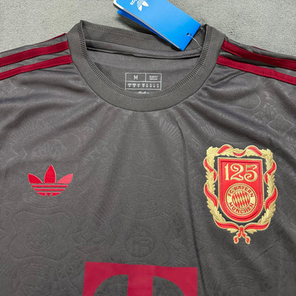Jersey 2025 Bayern Munich Especial Manga corta Versión Fan