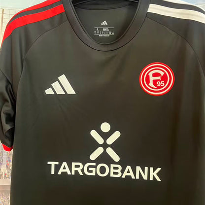 Jersey 2026/27 Fortuna Dusseldorf Visitante Manga corta Versión Fan