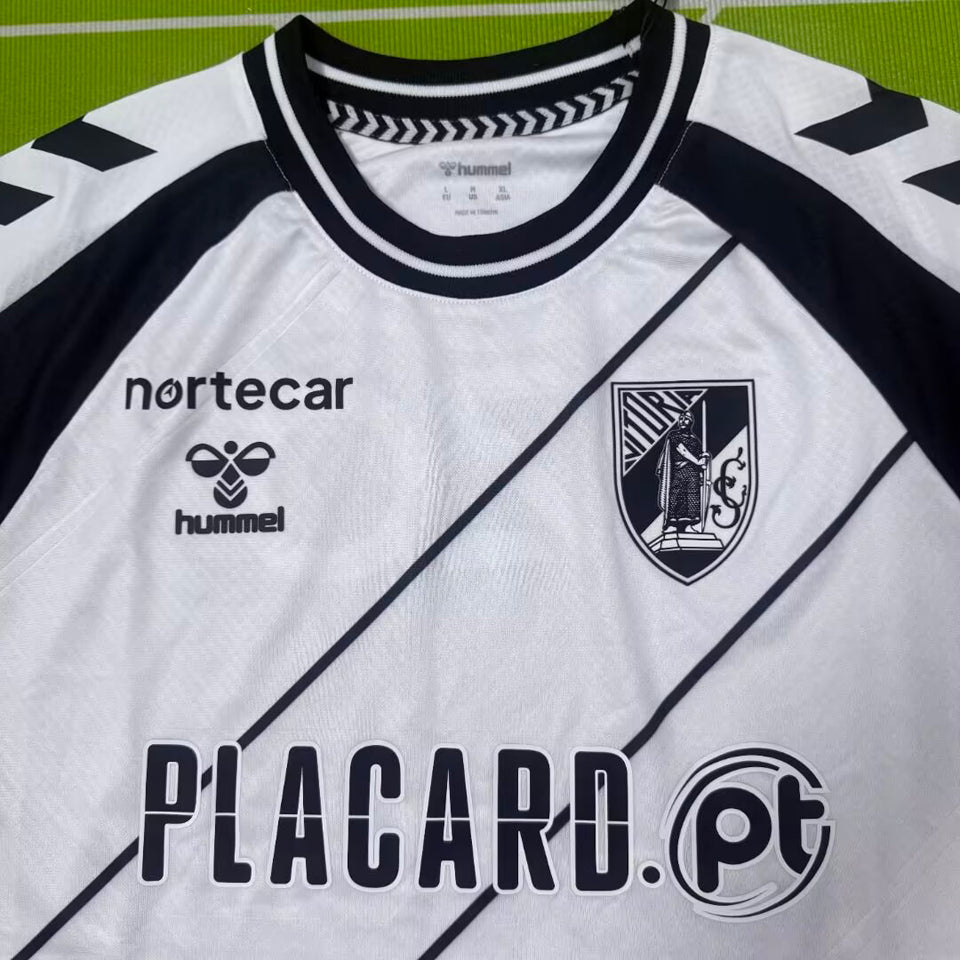 jersey 2026/27 vitoria guimaraes local manga corta versión fan