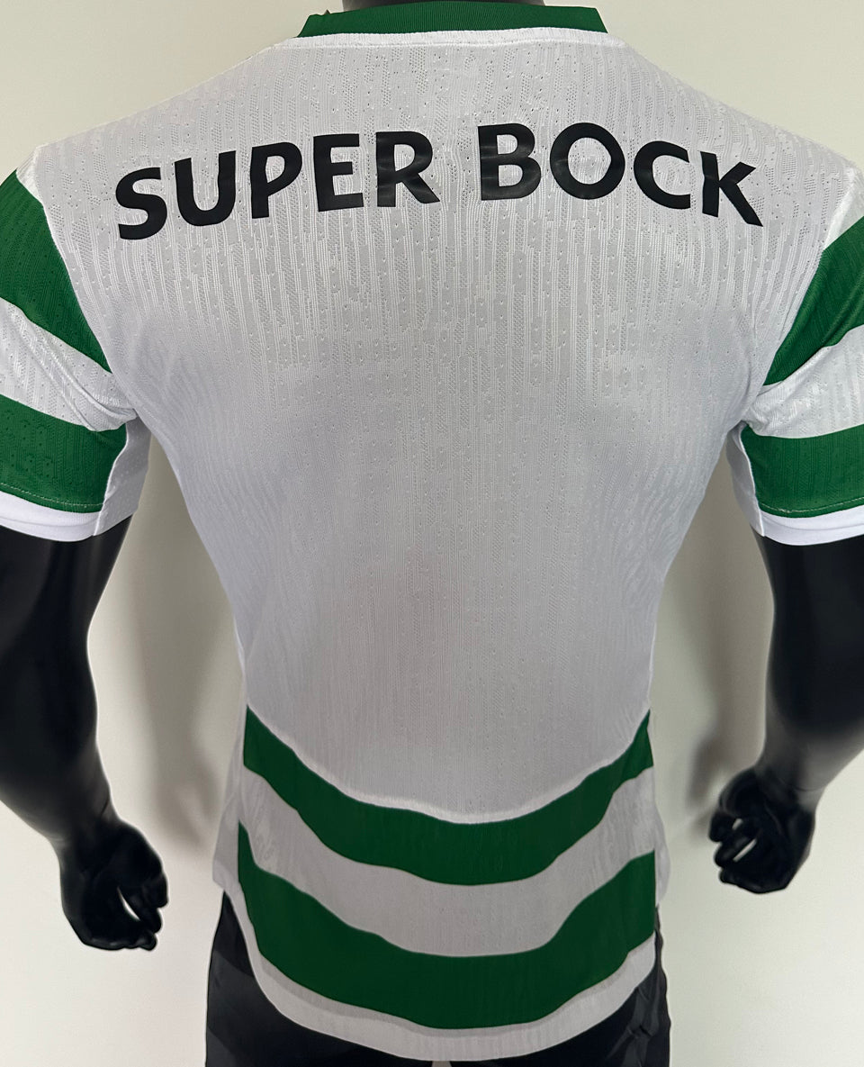 Jersey 2025/26 Sporting Lisbon Local Manga corta Versión Jugador