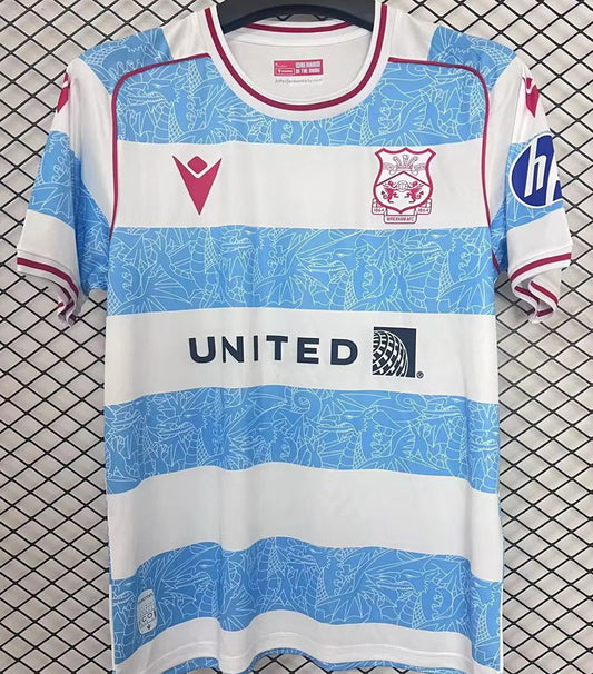 Jersey 2025/26 Wrexham Tercero Manga corta Versión Fan