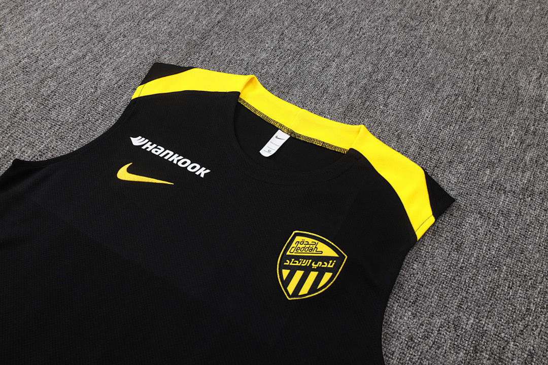 conjunto entrenamiento 2026/27 al ittihad