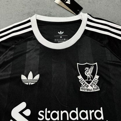 Jersey 2025/26 Liverpool Portero Manga corta Versión Fan