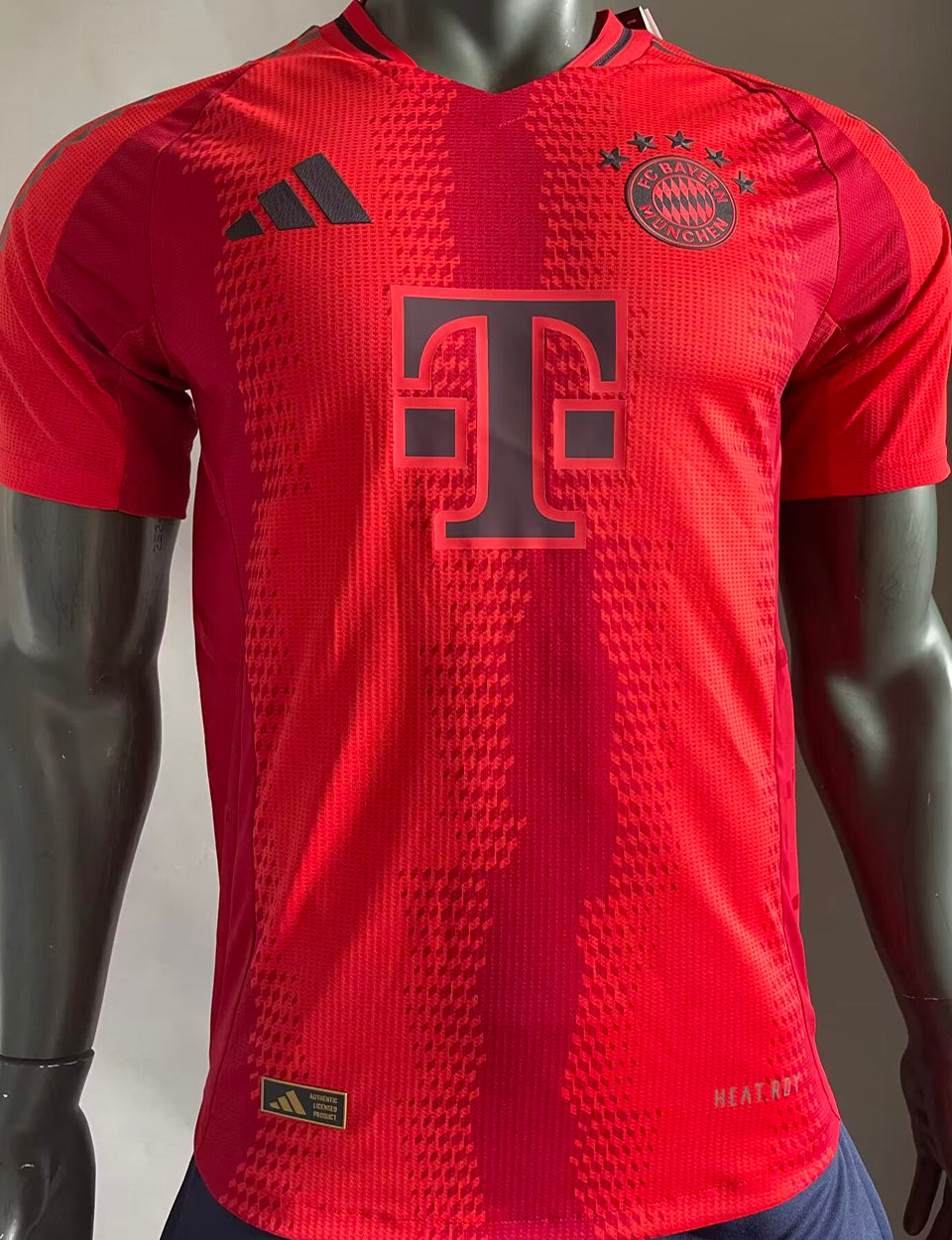 jersey 2024/25 bayern munich local manga corta versión jugador