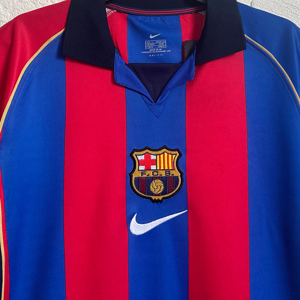 Jersey 2001/02 Barcelona Local Manga corta Versión Fan Retro
