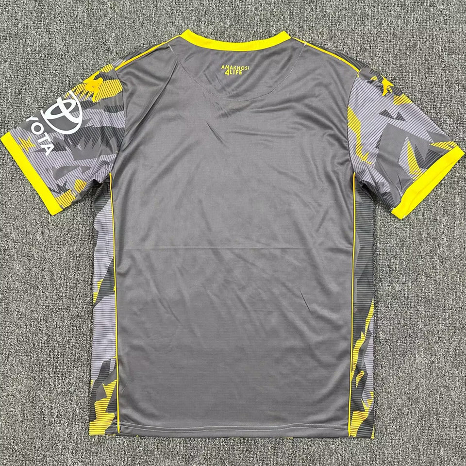 Jersey 2025/26 Kaizer Chiefs Visitante Manga corta Versión Fan
