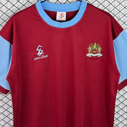Jersey 2000/2001 Burnley Local Manga corta Versión Fan Retro