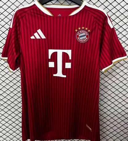 Jersey 2026/27 Bayern Munich Local Manga corta Versión Fan