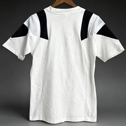 Jersey 2026/27 Juventus Especial Manga corta Versión Fan Retro