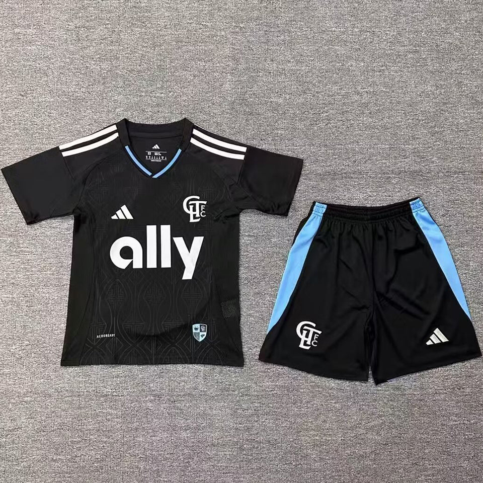 Jersey 2025/26 Charlotte Visitante Manga corta Niño