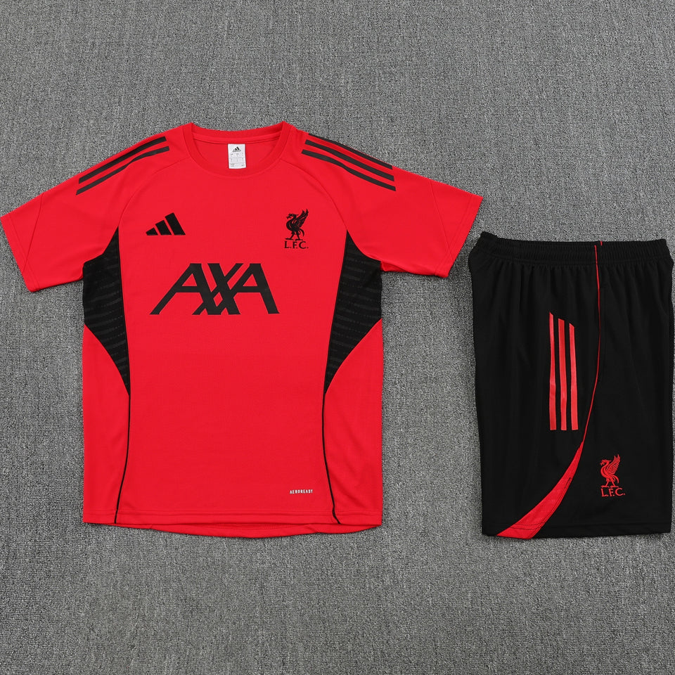 conjunto entrenamiento 2025/26 liverpool