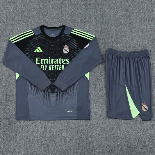 Jersey 2025/26 Real Madrid Especial Manga larga Versión Fan