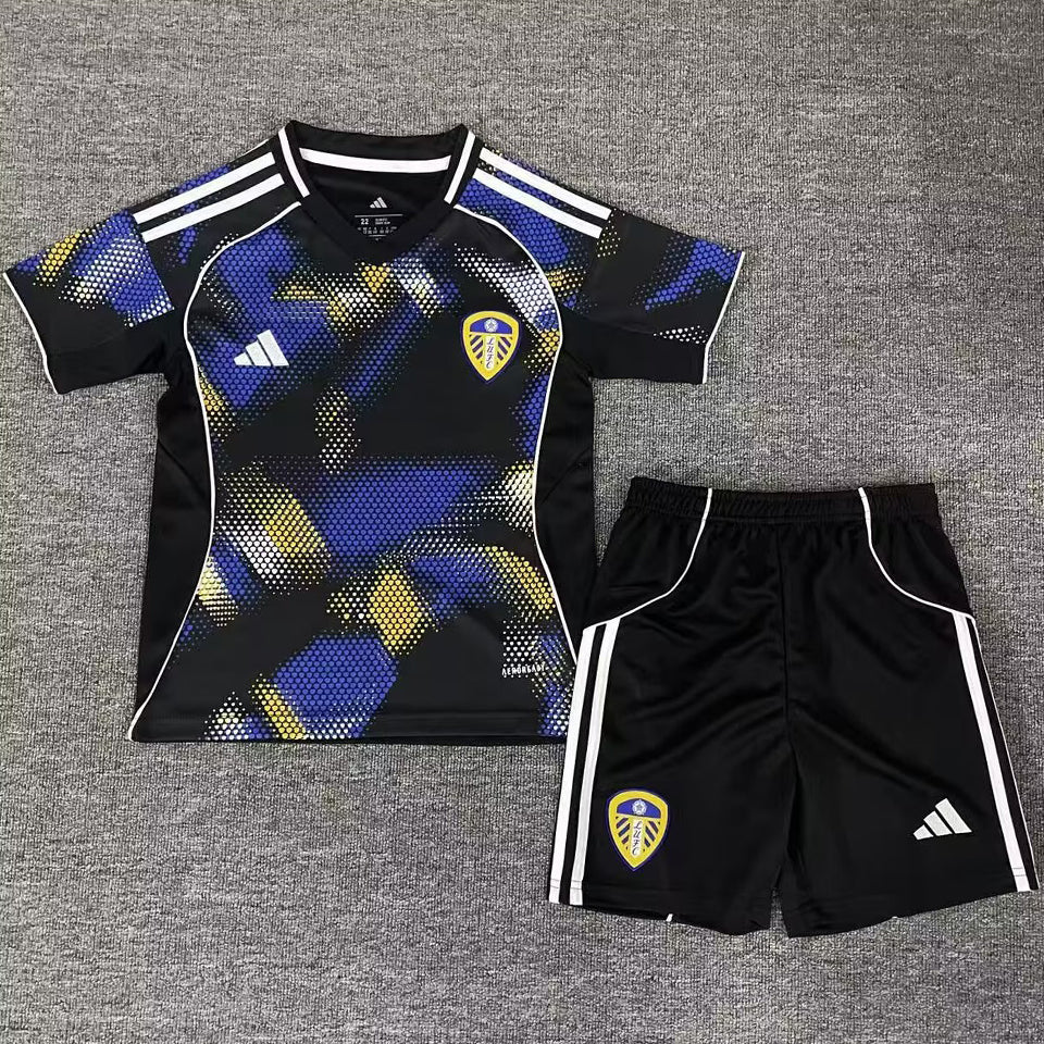 Jersey 2025/26 Leeds United Tercero Manga corta Niño