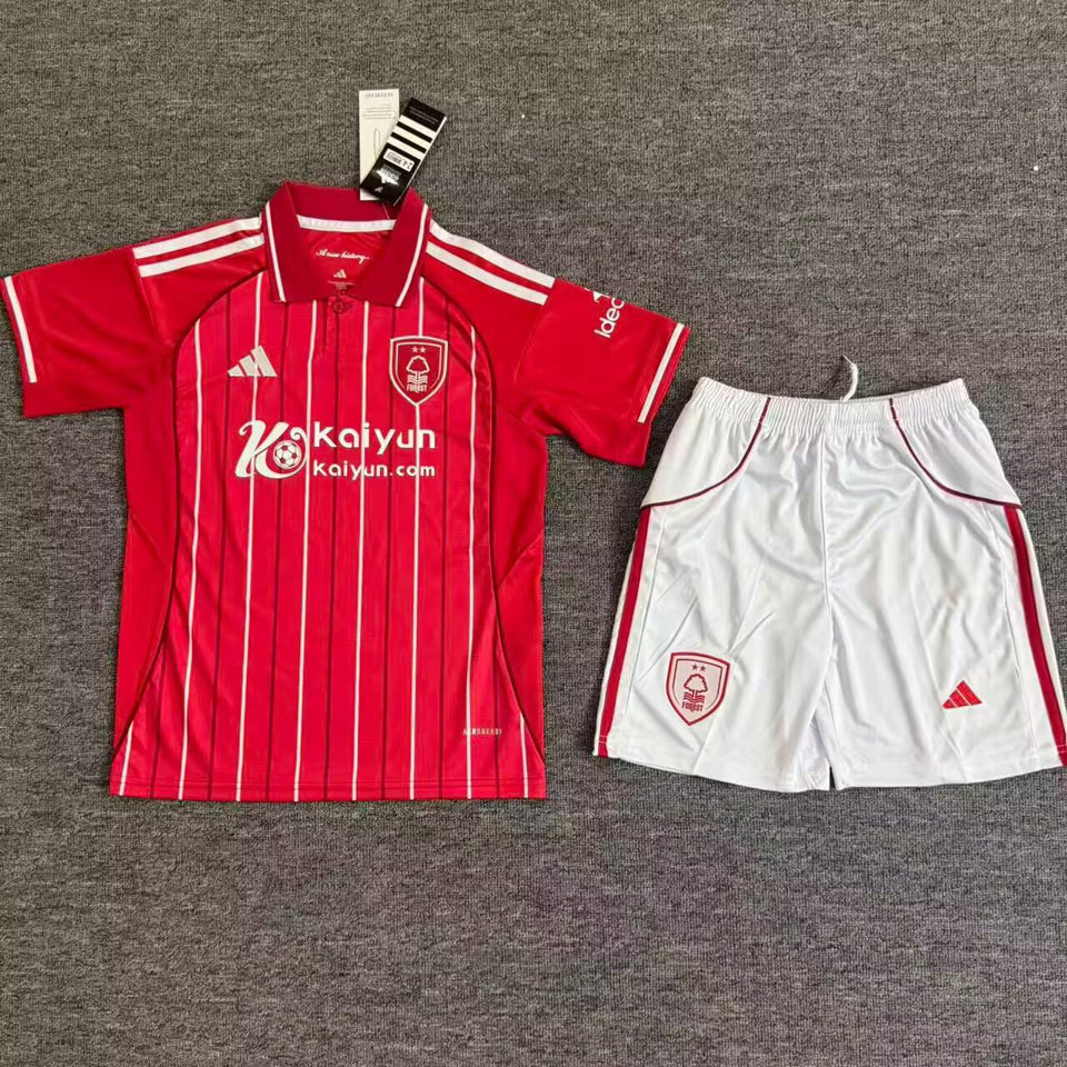 Jersey 2025/26 Nottingham Forest Local Manga corta Niño