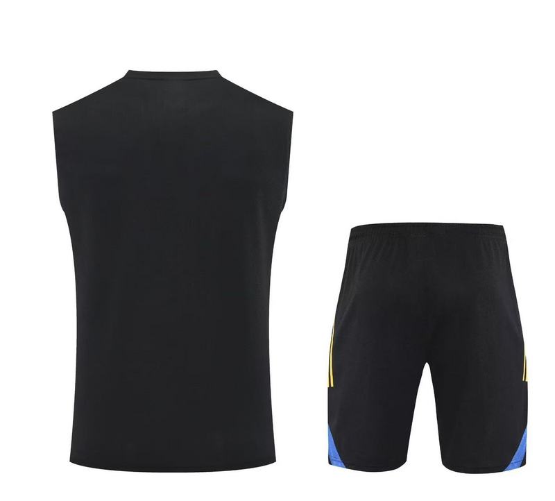 conjunto entrenamiento 2025/26 manchester united