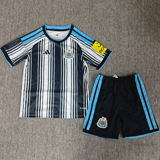 Jersey 2026/27 Newcastle Local Manga corta Niño