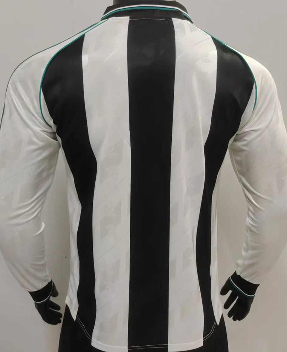 Jersey 2025 Newcastle Especial Manga larga Versión Jugador Retro