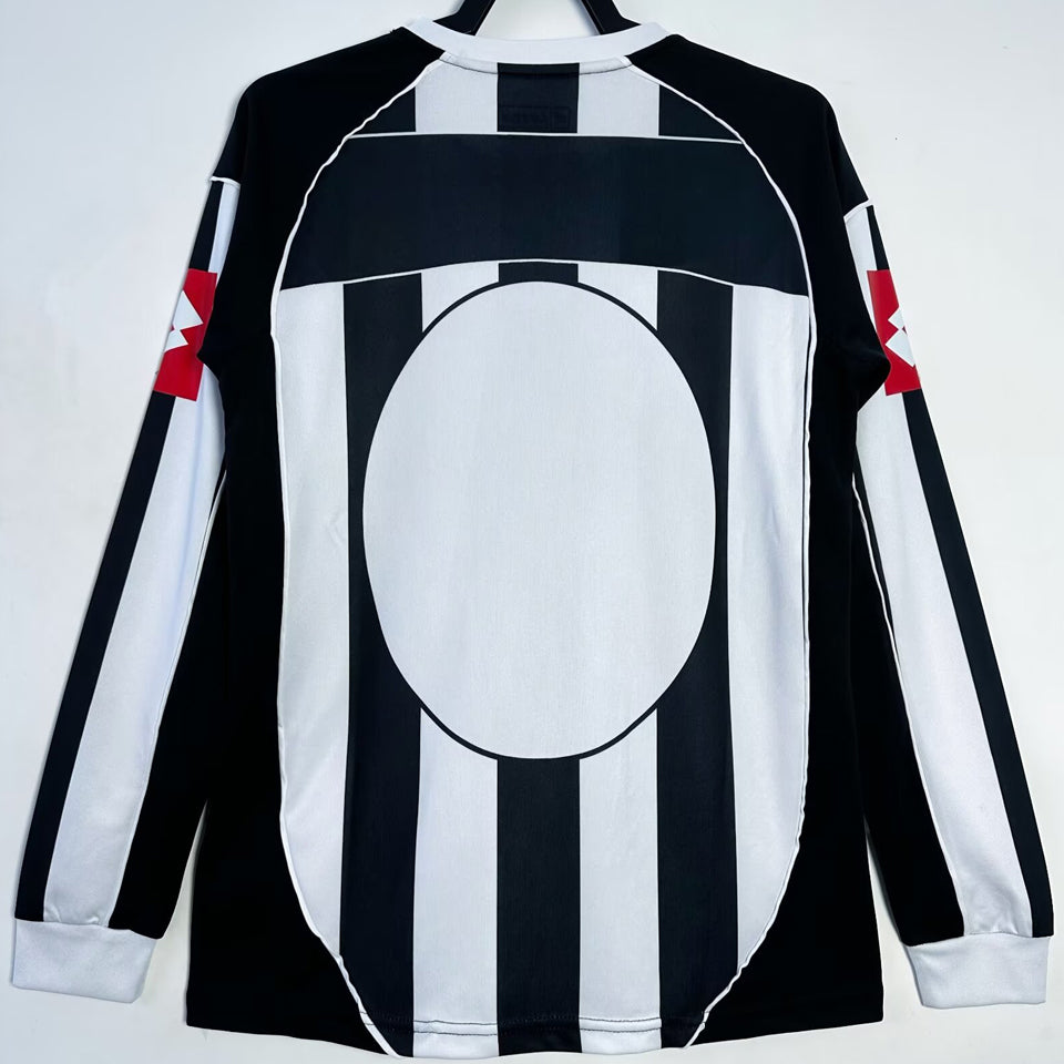 Jersey 2002/03 Juventus Local Manga larga Versión Fan Retro