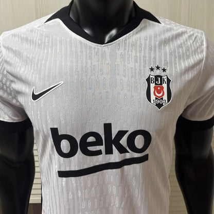 Jersey 2026/27 Besiktas Local Manga corta Versión Jugador