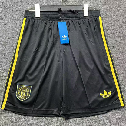 2025/26 Manchester United Tercero Versión Fan Shorts/ Pantalones