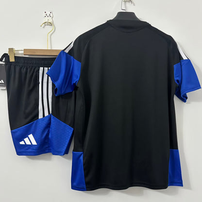 Conjunto Entrenamiento 2026/27 Leeds United