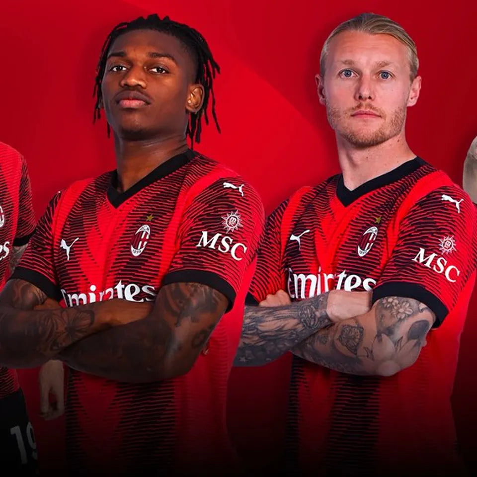 Jersey 2023/24 AC Milan Local Manga corta Niño