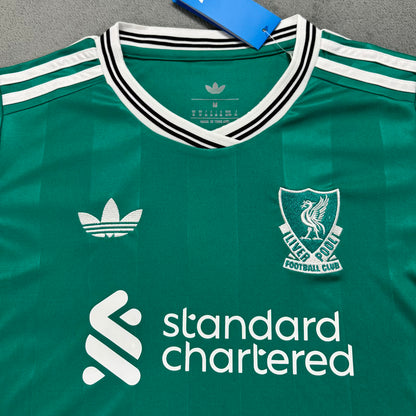 Jersey 2025/26 Liverpool Tercero Manga corta Mujer
