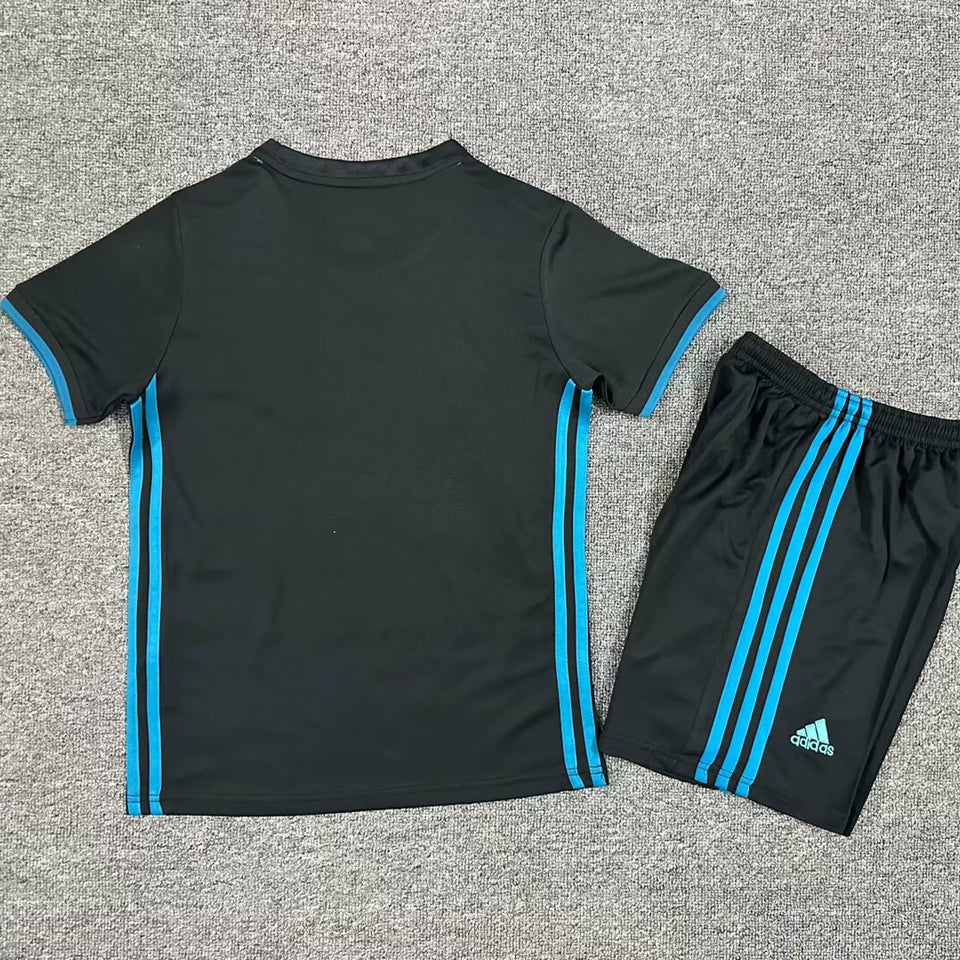 Jersey 2017/18 Real Madrid Visitante Manga corta Niño Retro