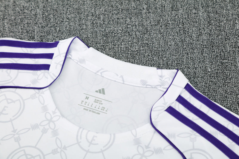 conjunto entrenamiento 2025/26 real madrid