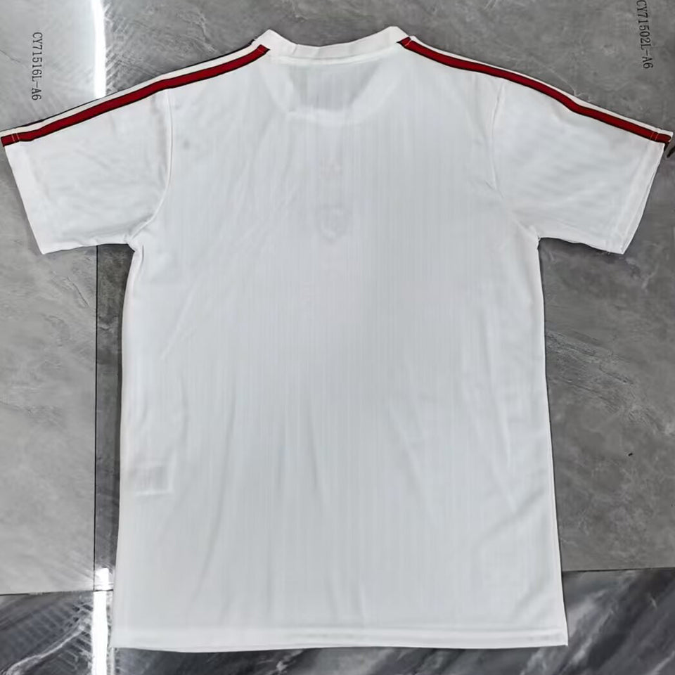 Jersey 2025/26 River Plate Especial Manga corta Versión Fan Retro