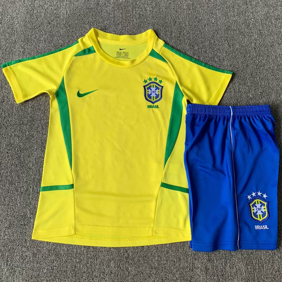 2002 Brasil Local Niño Selecciones Retro
