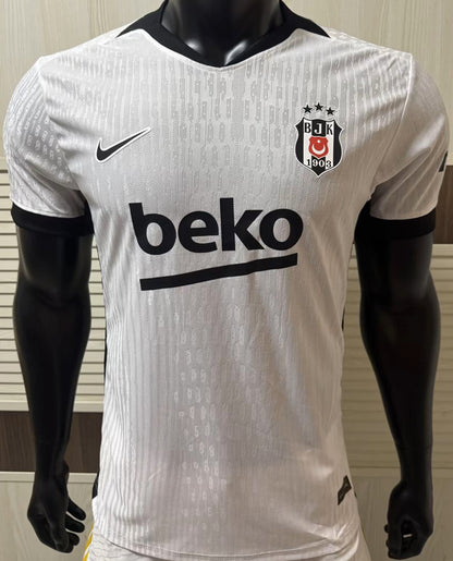 Jersey 2026/27 Besiktas Local Manga corta Versión Jugador
