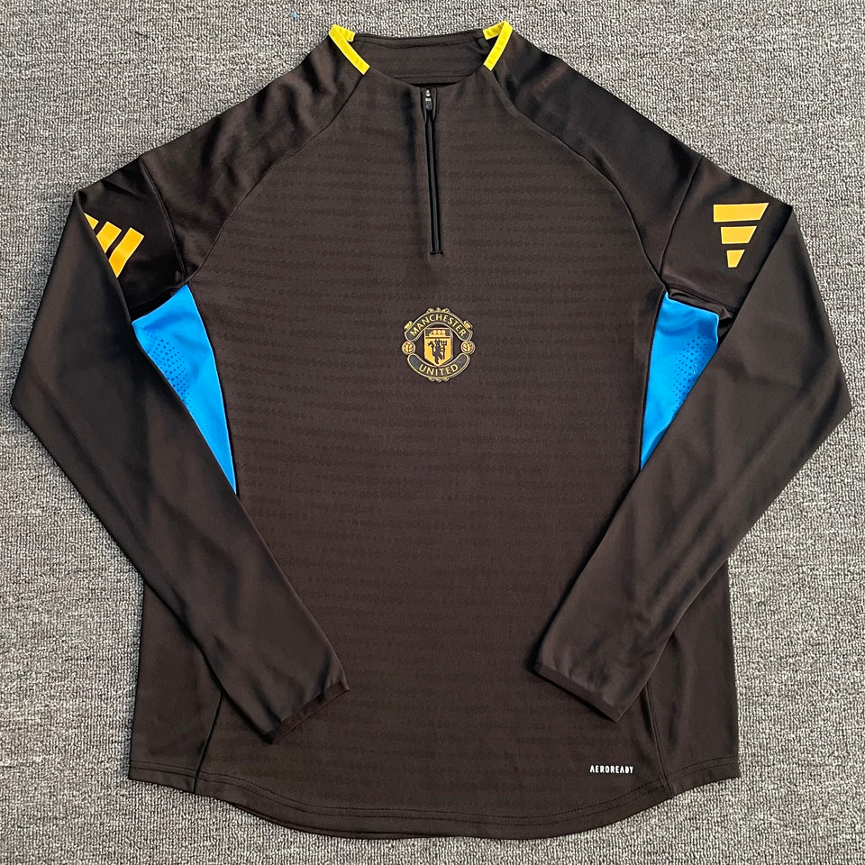 conjunto entrenamiento 2026 manchester united