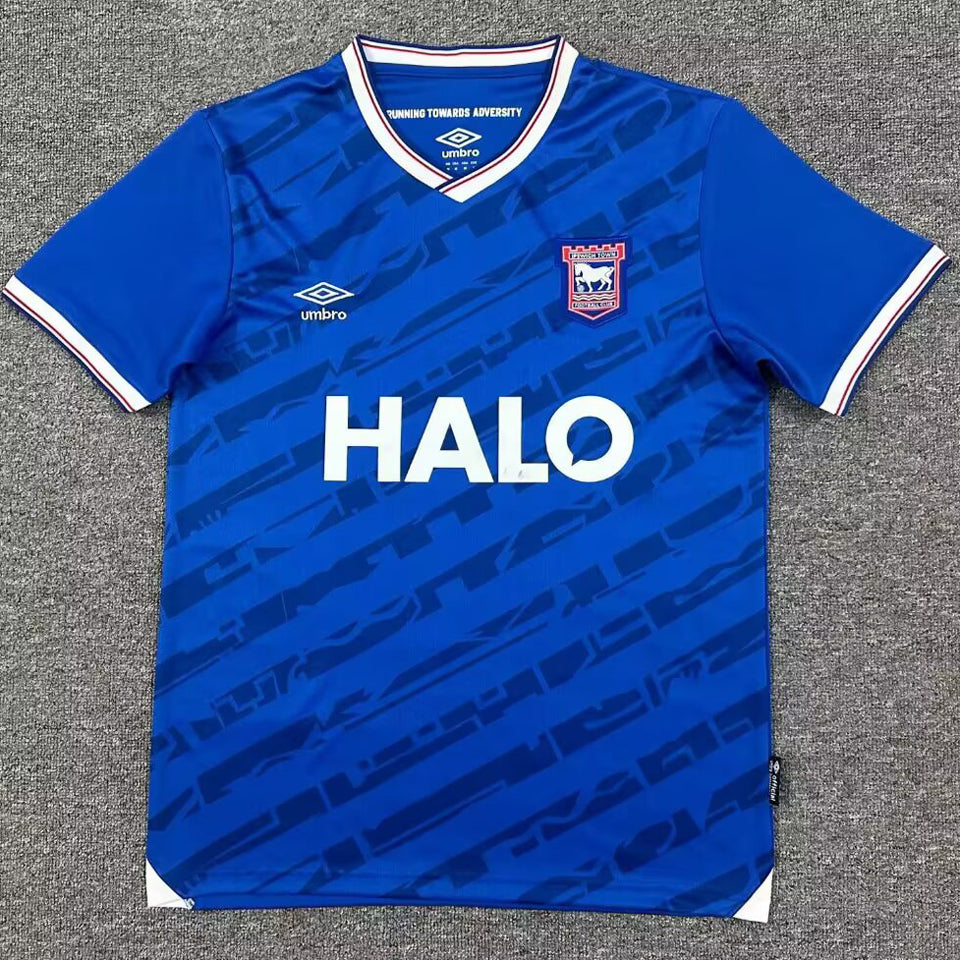 Jersey 2025/26 Ipswich Town Local Manga corta Versión Fan