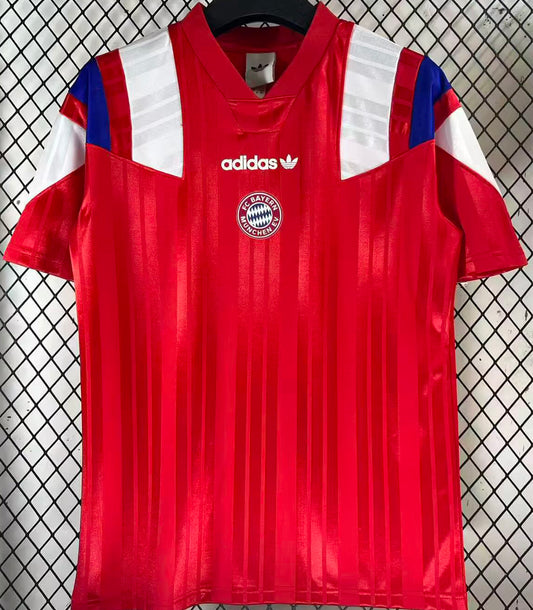 Jersey 2026/27 Bayern Munich Especial Manga corta Versión Fan Retro