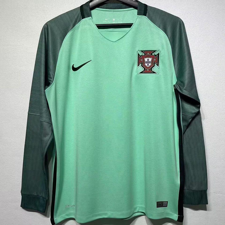2016 portugal visitante versión fan selecciones retro