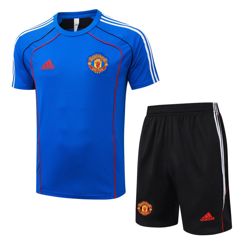 conjunto entrenamiento 2025/26 manchester united