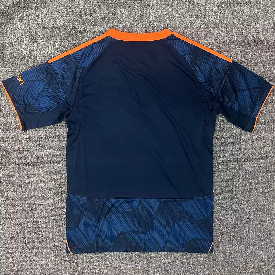 Jersey 2025/26 Nottingham Forest Tercero Manga corta Versión Fan
