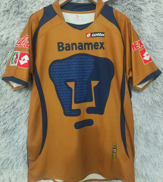 Jersey 2008/09 Pumas UNAM Tercero Manga corta Versión Fan Retro