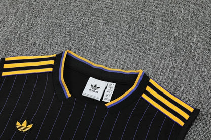 Conjunto Entrenamiento 2025/26 Manchester United