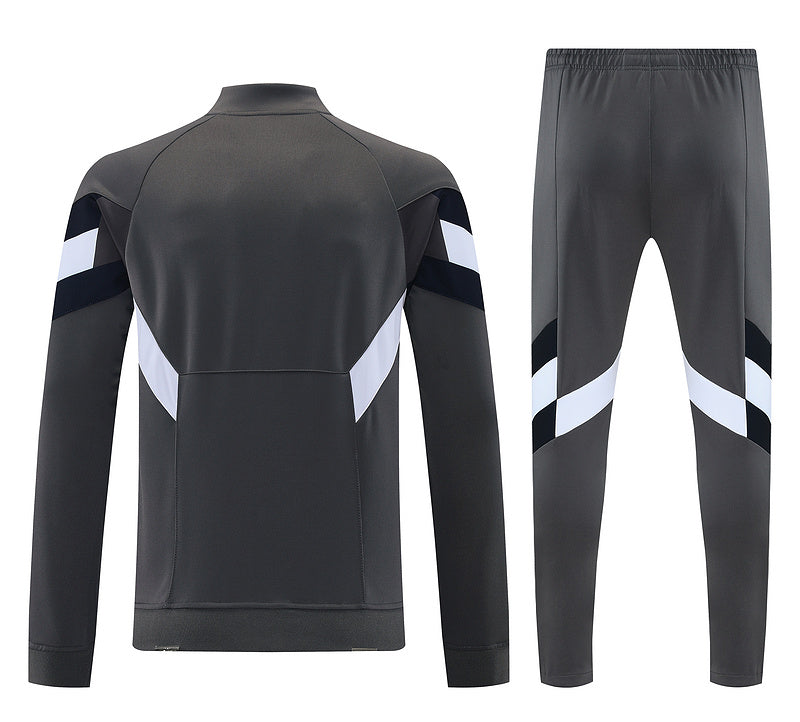 conjunto casual 2025 real madrid