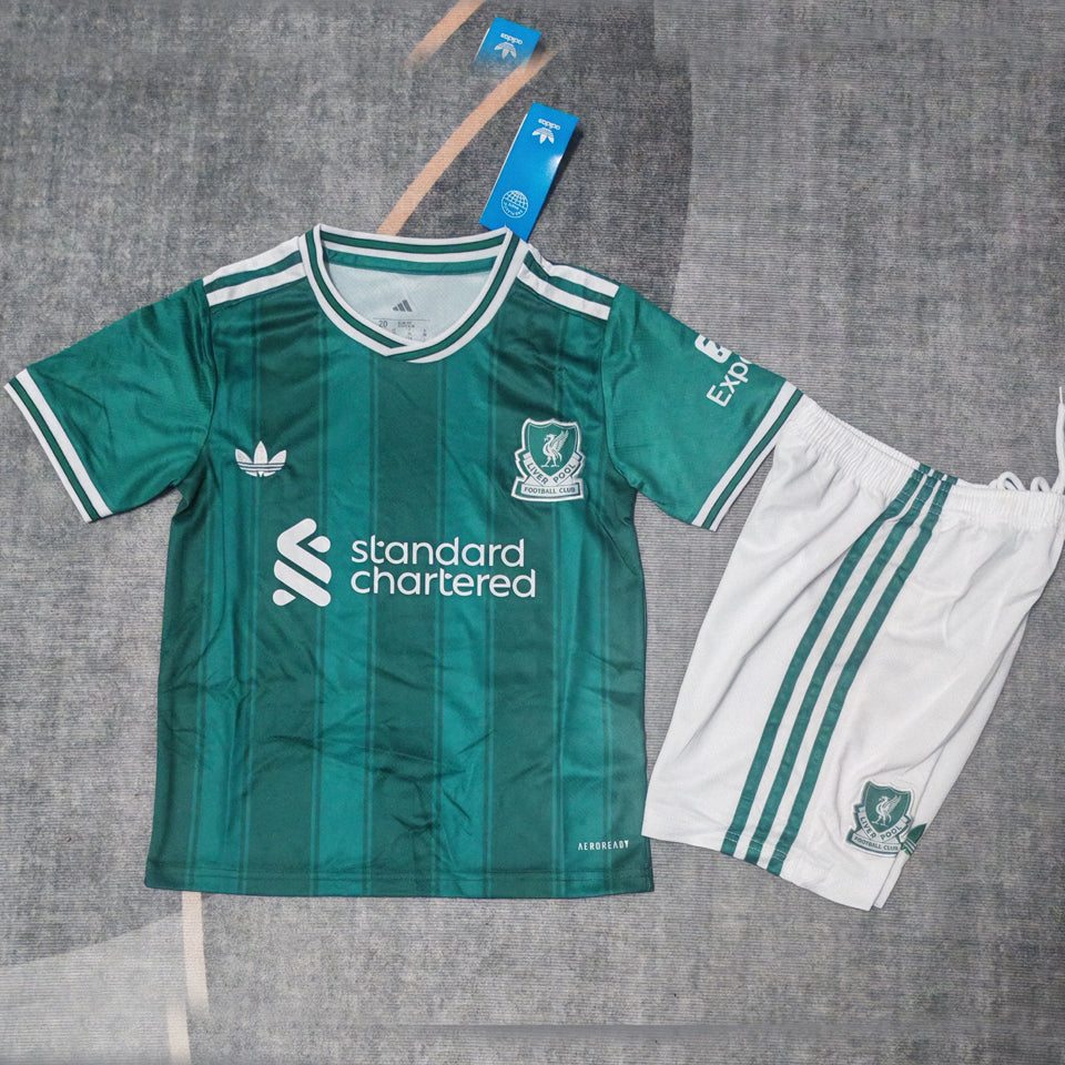 Jersey 2025/26 Liverpool Tercero Manga corta Niño