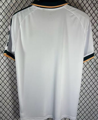 Jersey 2026/27 Real Madrid Especial Manga corta Versión Fan