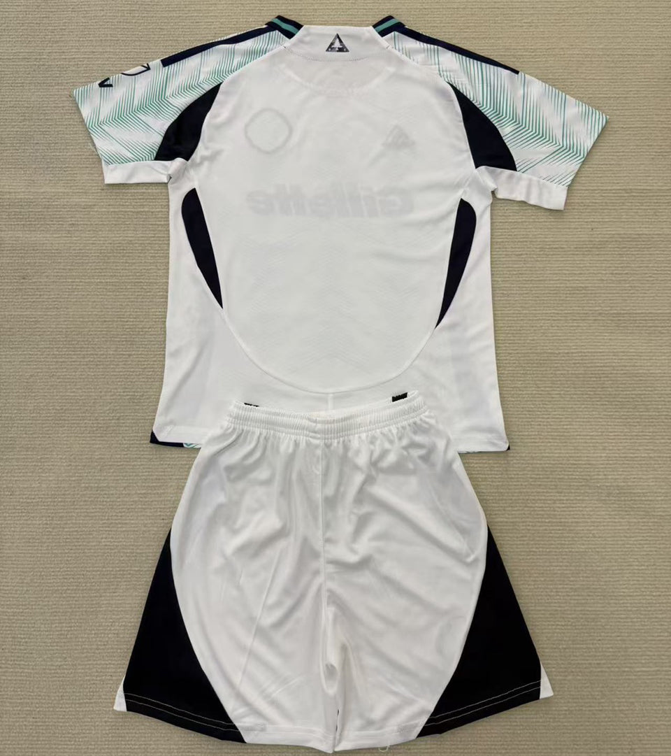 jersey 2025/26 inglaterra visitante manga corta niño