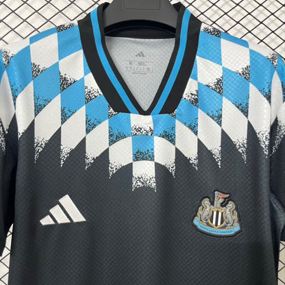 Jersey 2026/27 Newcastle Especial Manga corta Versión Fan Retro
