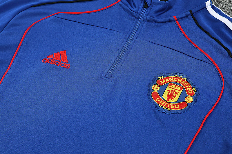 conjunto entrenamiento 2025/26 manchester united