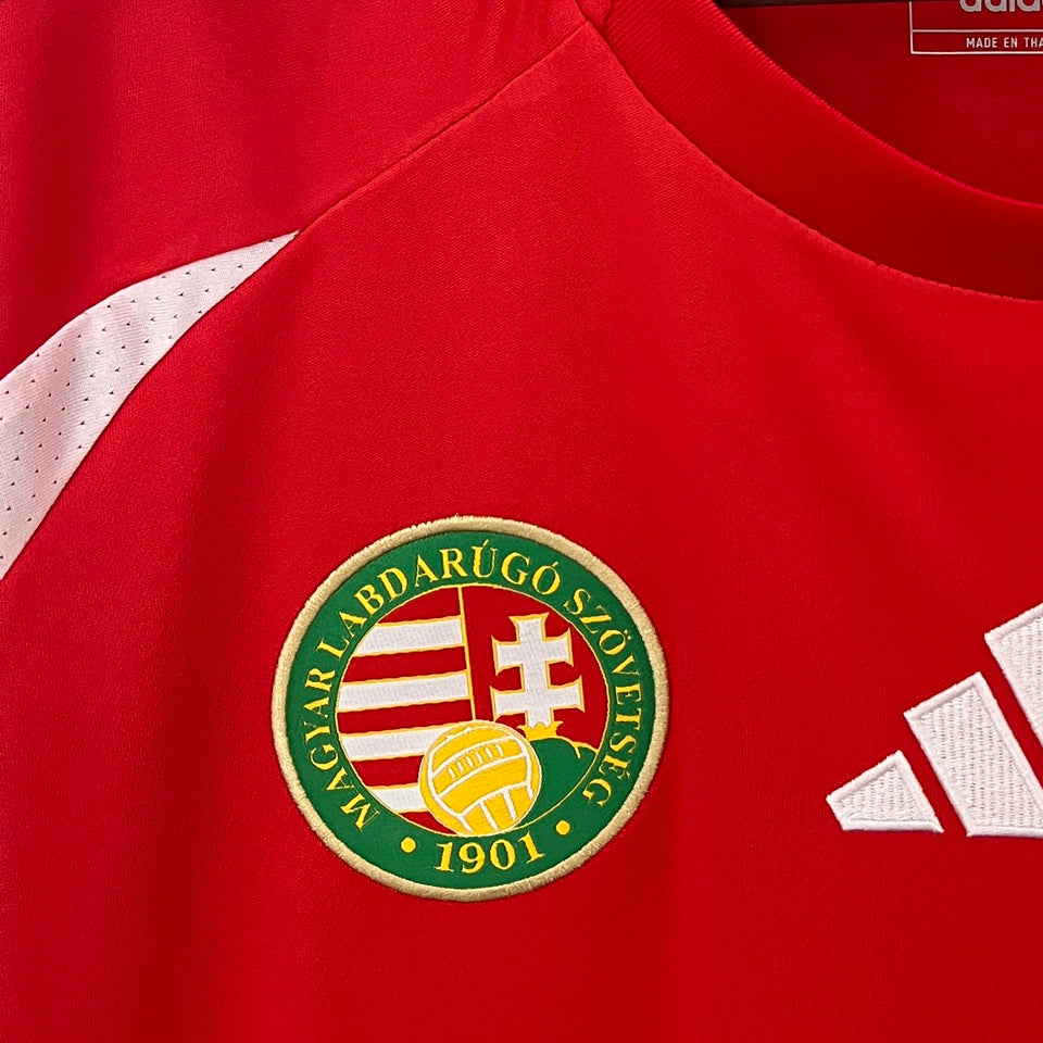 2024/25 Hungary Local Versión Fan Selecciones